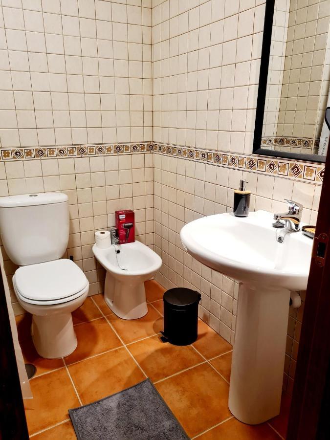La Casa Junto Al Sendero Del Rio & Piscina # Aire Acondicionado