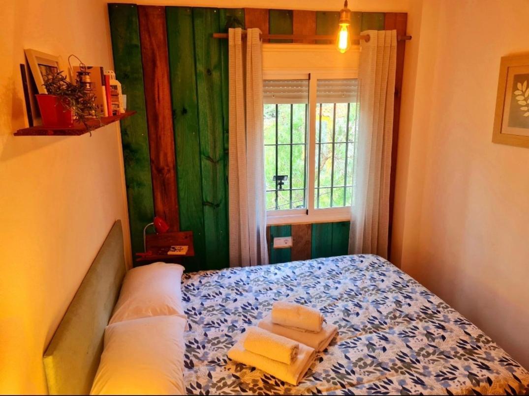 La Casa Junto Al Sendero Del Rio & Piscina # Aire Acondicionado *