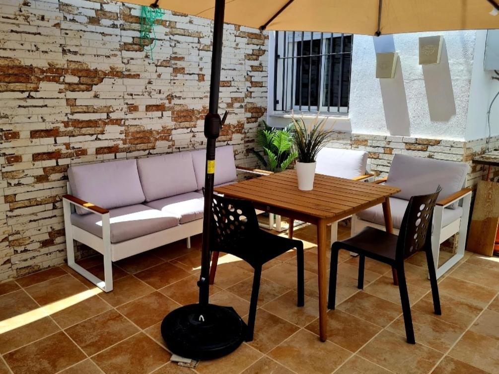 La Casa Junto Al Sendero Del Rio & Chimenea Y Lena Incluida