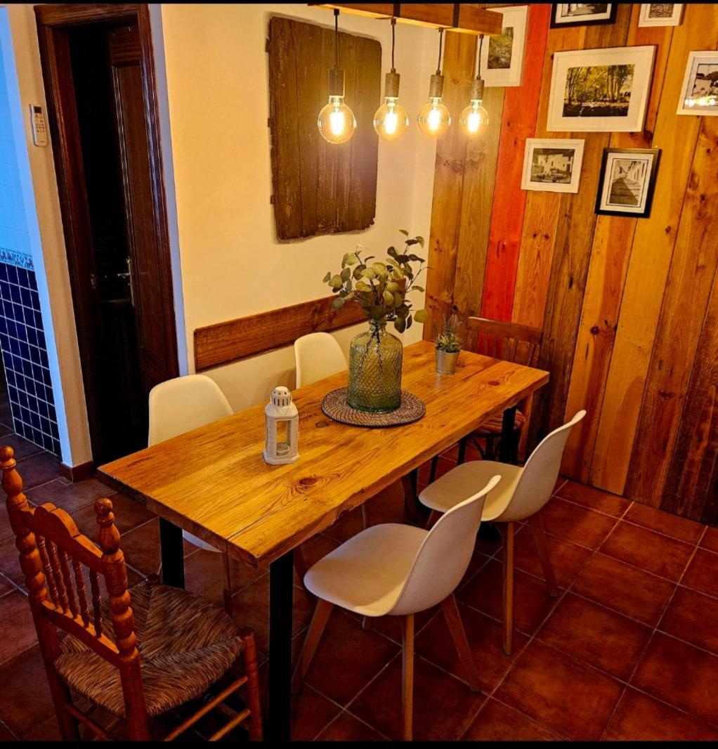 La Casa Junto Al Sendero Del Rio & Piscina # Aire Acondicionado *