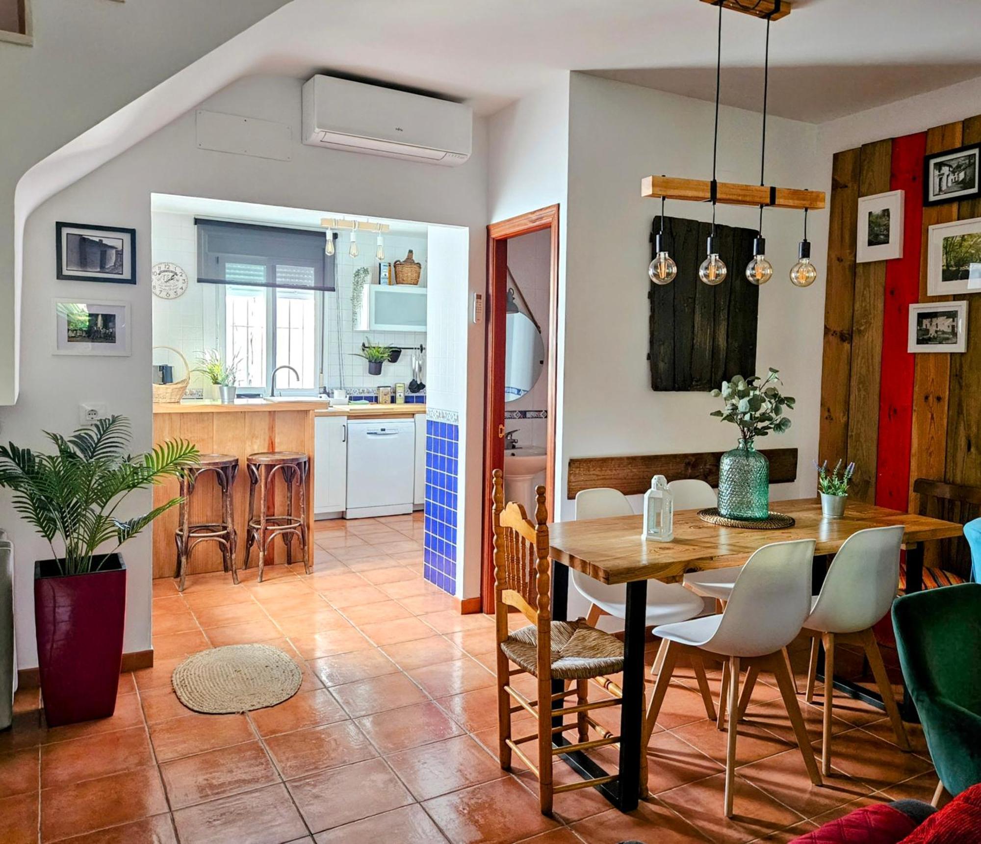 Holiday home La Casa Junto Al Sendero Del Rio & Chimenea Y Lena Incluida